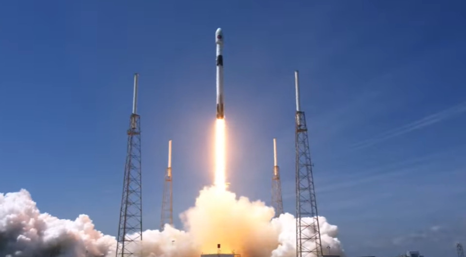  © SpaceX
