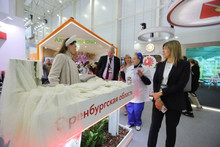    Продукция Оренбуржья представлена на агропромышленной выставке «Золотая осень» –2024 Марина Шарт