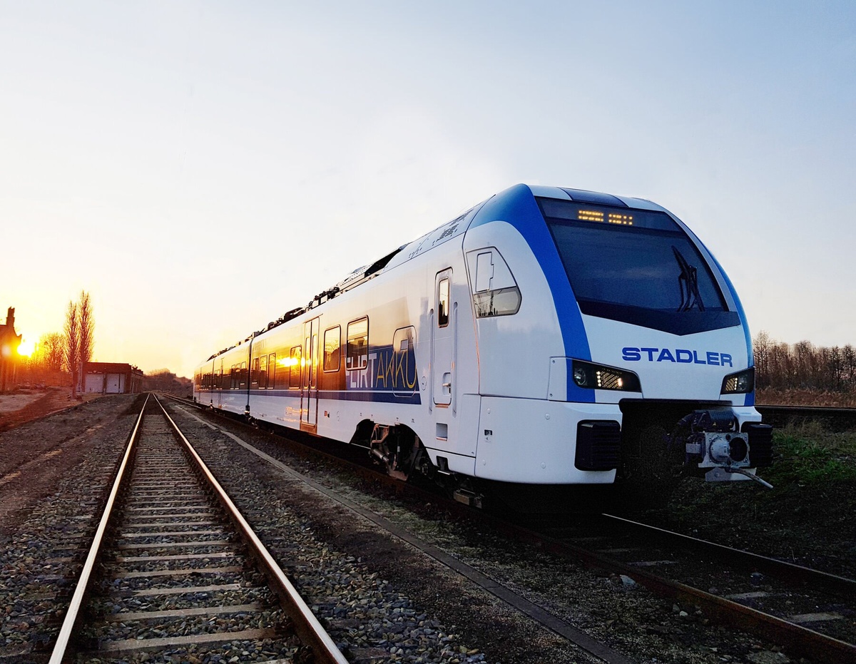 Аккумуляторный поезд Stadler. Источник: Stadler.