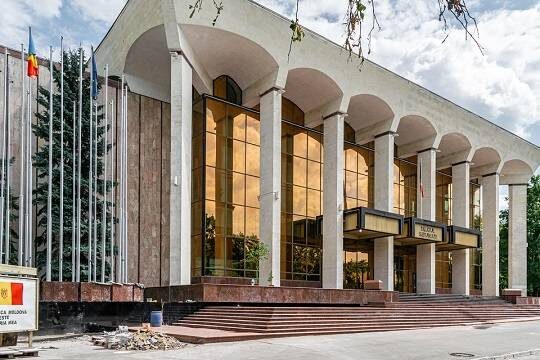    В Молдавии для обеспечения порядка на выборах президента захотели привлечь миротворцев