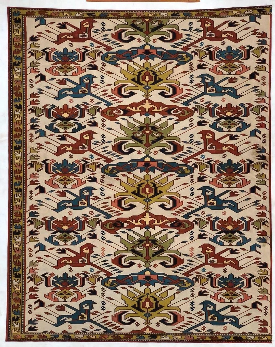 Орнамент "Лечет", художественная вышивка. Автор: Б. Нухова.