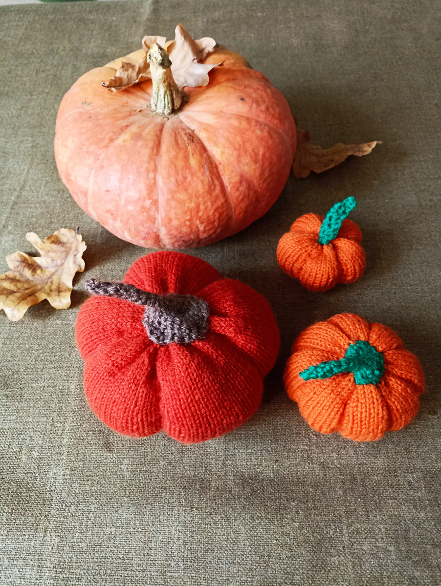 Веселые тыковки.