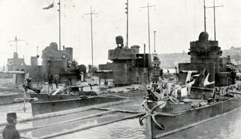 Австрийские мониторы