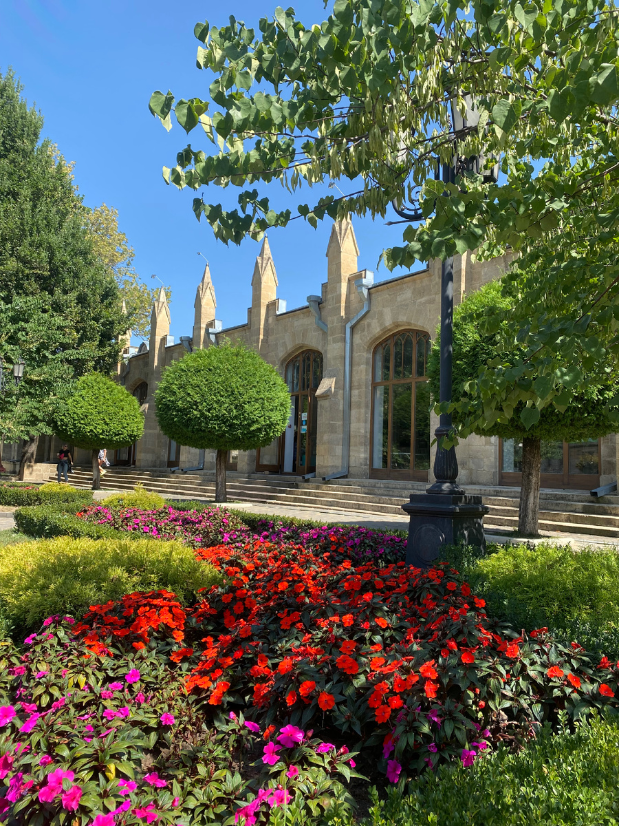 Нарзанная галерея