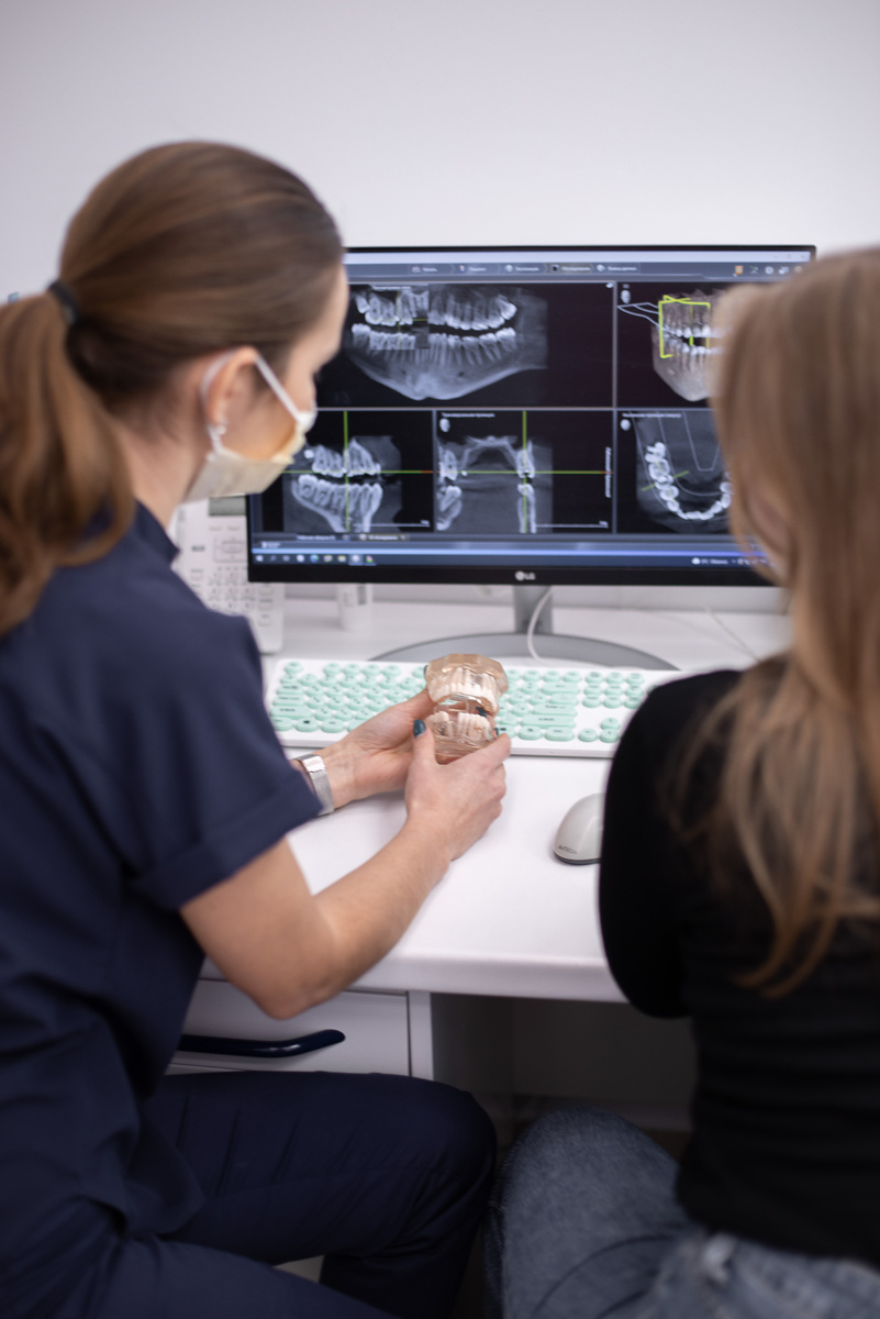 Если 10 лет назад зуб с кистой однозначно удаляли, то сегодня есть все шансы его сохранить.