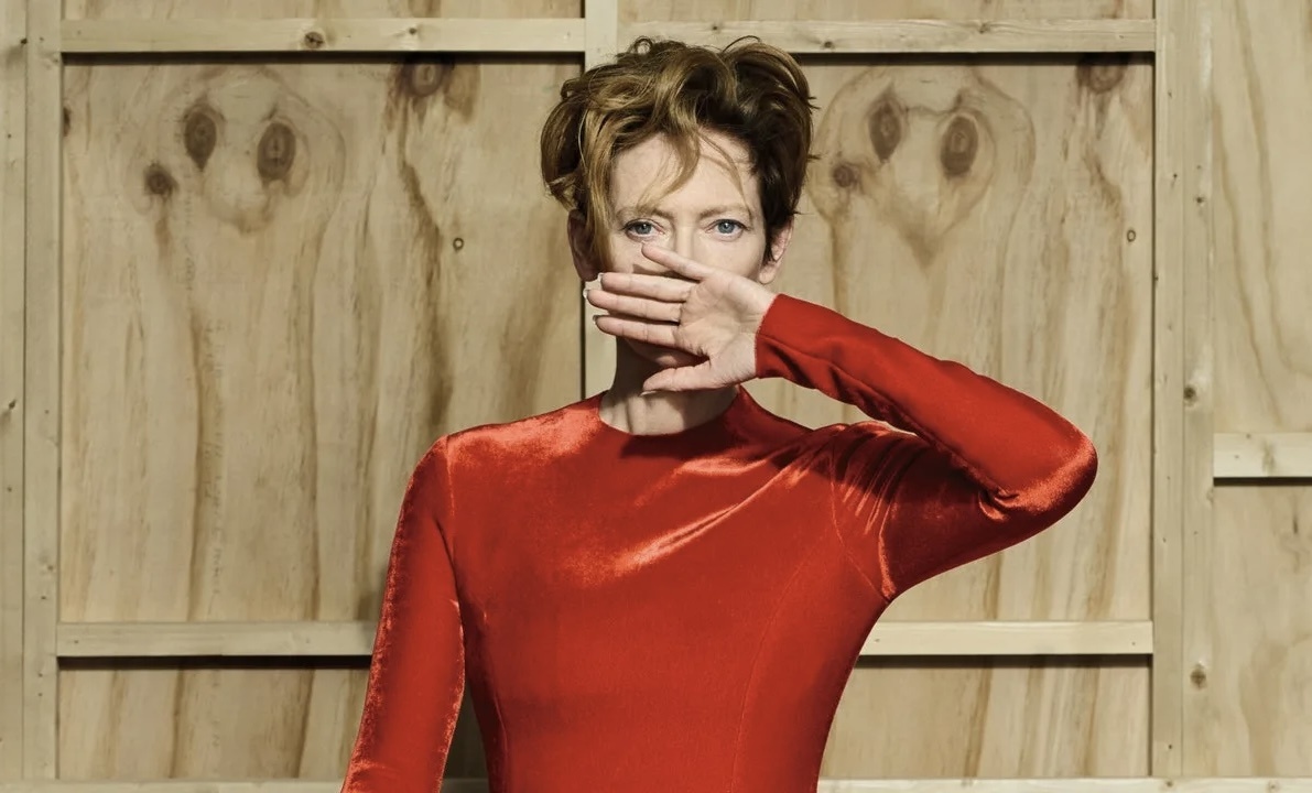 Неподражаемая Тильда Суинтон в фильме «Человеческий голос» 