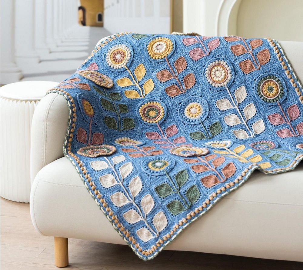    Плед крючком Navia Flower Blanket   
Источник: Susan's Family