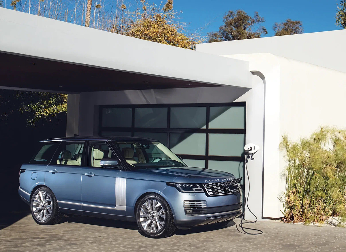 Range Rover PHEV Autobiography