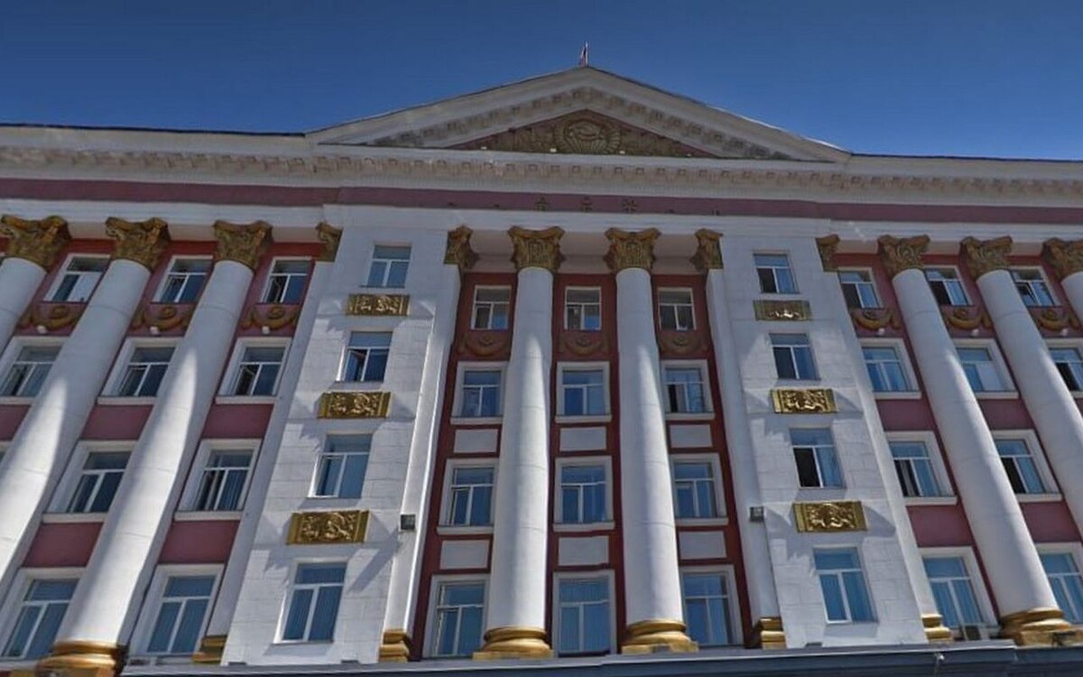    Курский губернатор Алексей Смирнов утвердил правительство Фото: Яндекс Карты