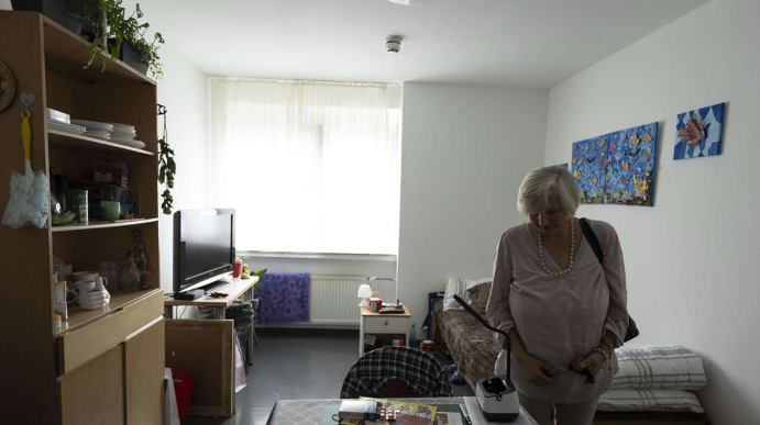 Простая, маленькая, функциональная: комната Магдалены © Lichtgut/Leif Piechowski