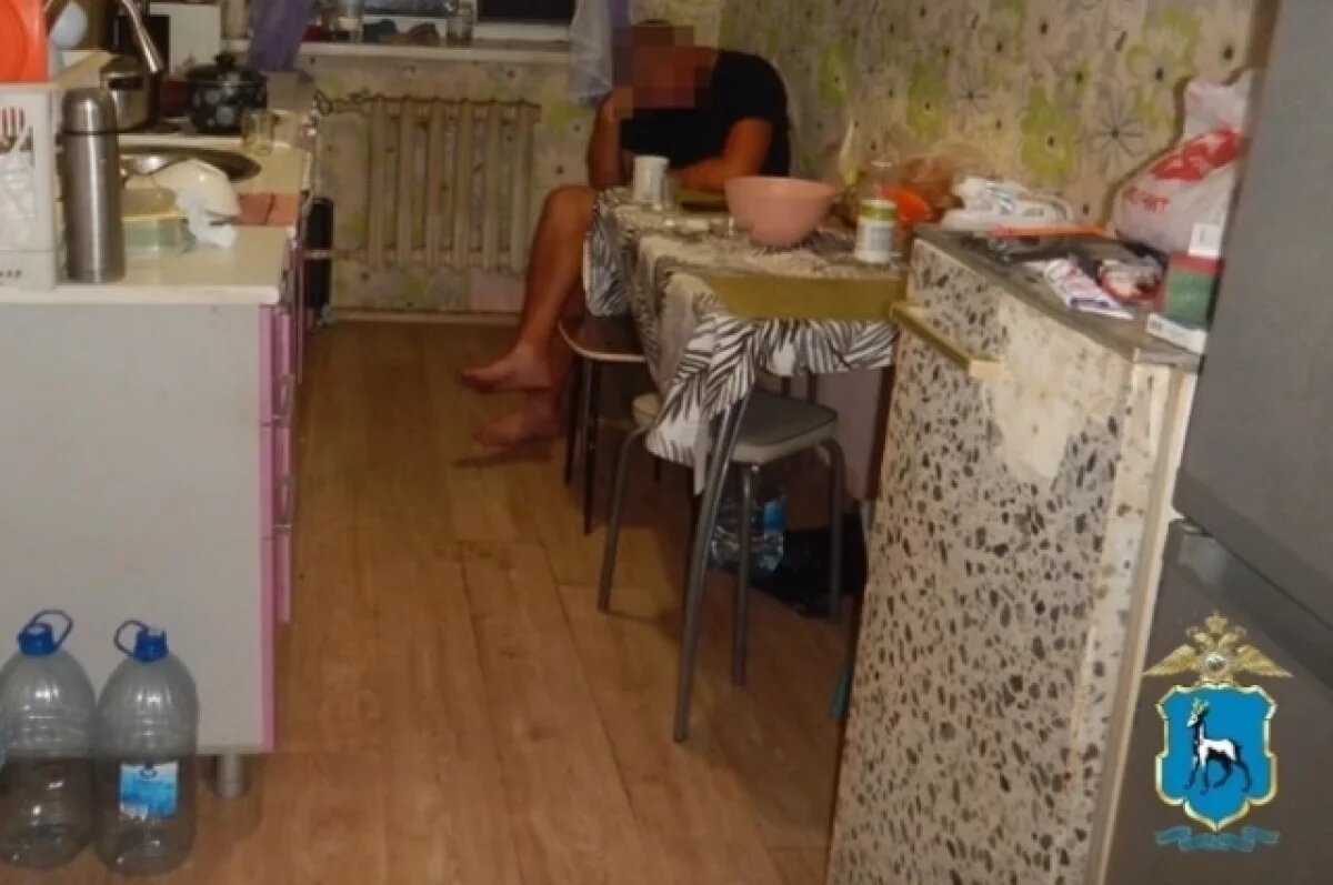    Житель Самарской области из ревности ударил ножом жену в живот