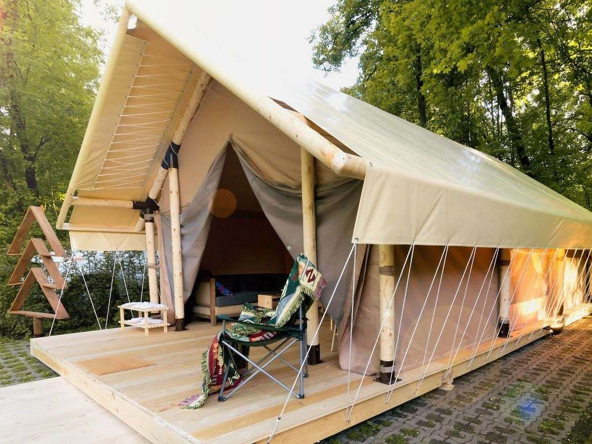 Глэмпинг в Староладожских Промыслах