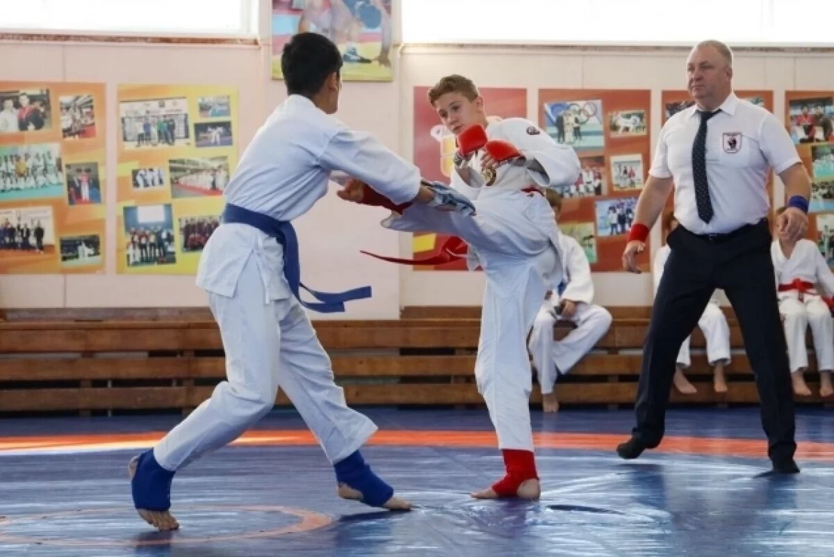    Ребята из Владивостока показали класс в джиу-джитсу на Сахалине