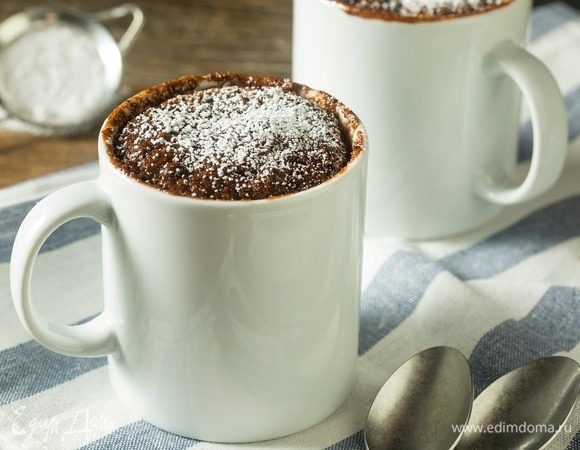 Вкусный завтрак за 5 минут: как приготовить кекс в микроволновке