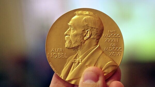    CC BY 2.0 / Adam Baker / Nobel Prize Medal in Chemistry