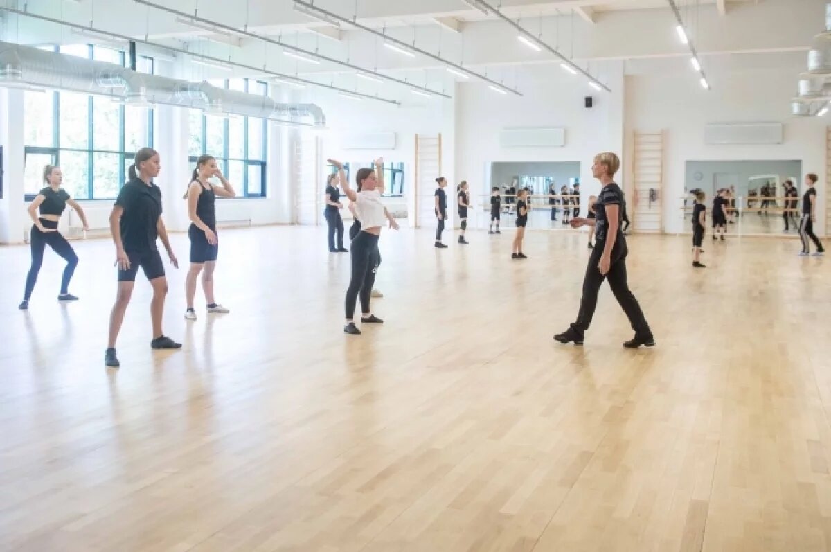    ФОК в поселке Первомайский достроит новый подрядчик