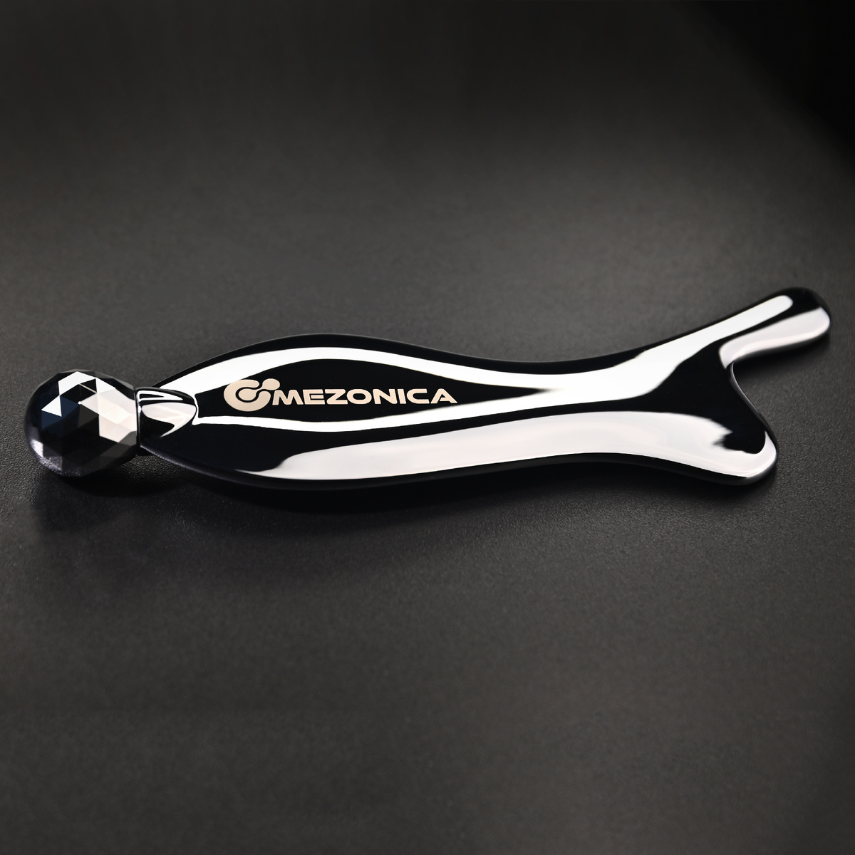 Mezonica Metal 3D roller Gua sha pad Массажер 2 в 1 роликовый и скребок гуаша металлический, ручной домашний для массажа лица, кожи вокруг глаз, декольте