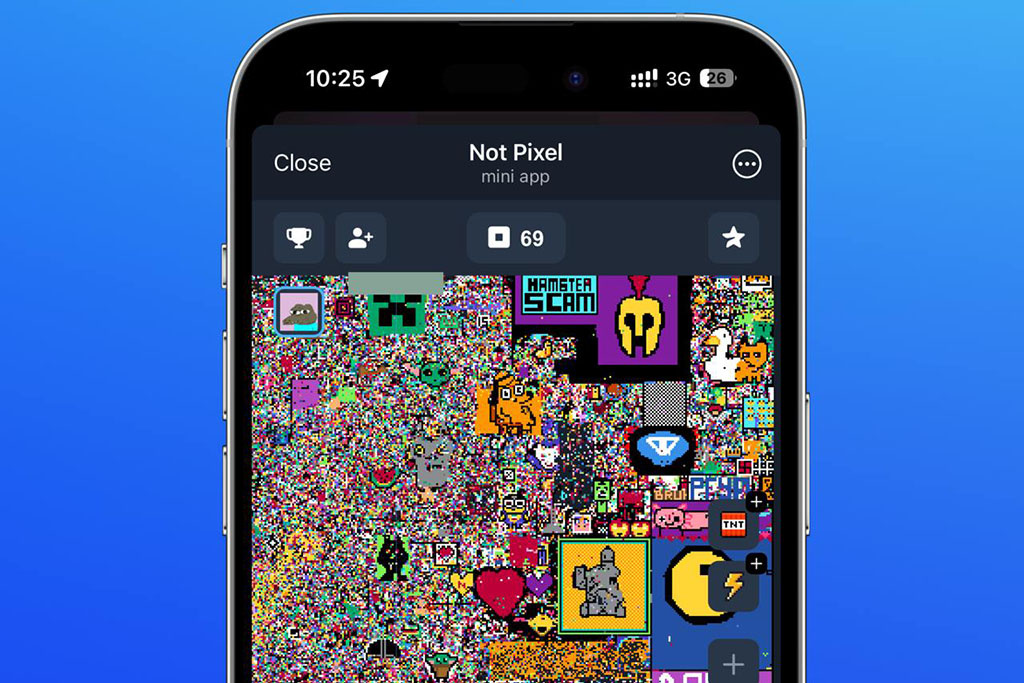 Главный холст в Not Pixel