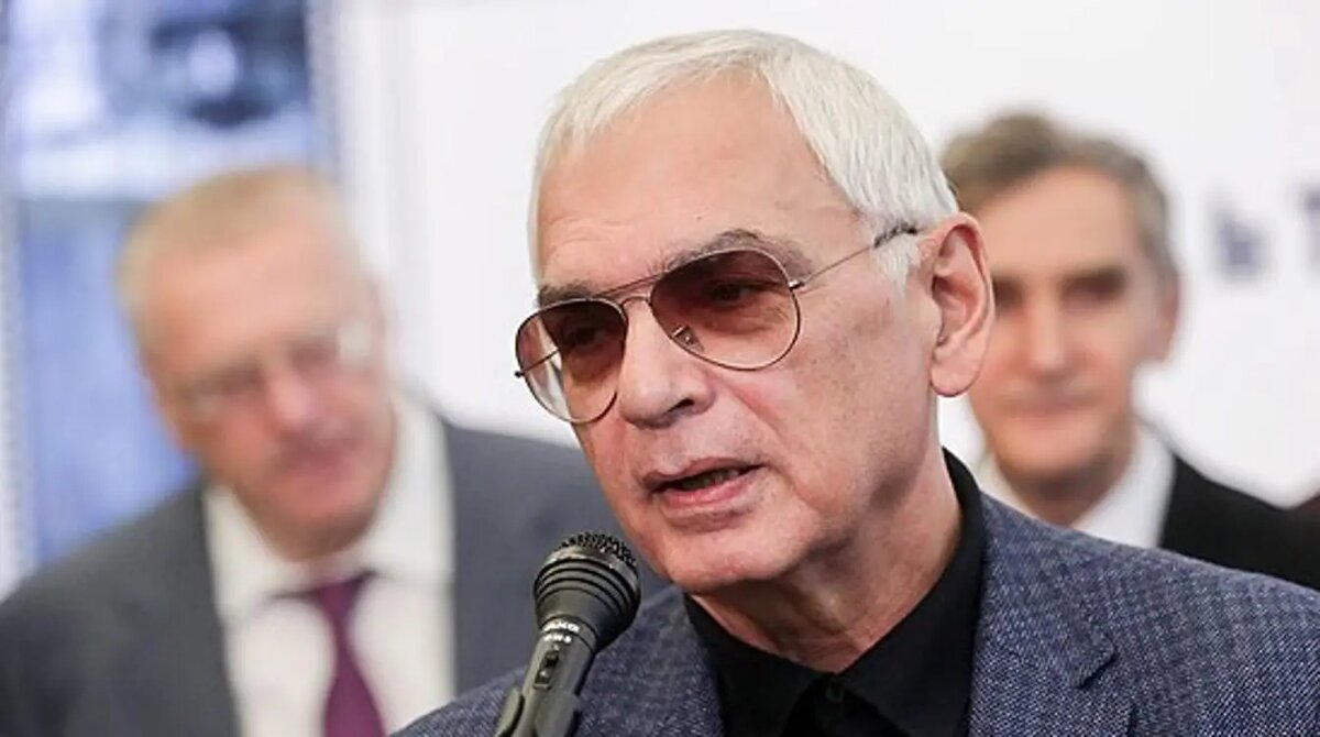 Карен Шахназаров. Фото: Duma.gov.ru /wikimedia.org