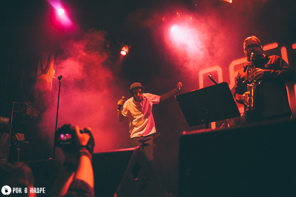 Дайте танк(!) Фото с концерта (издательство фото "Рок в кадре").