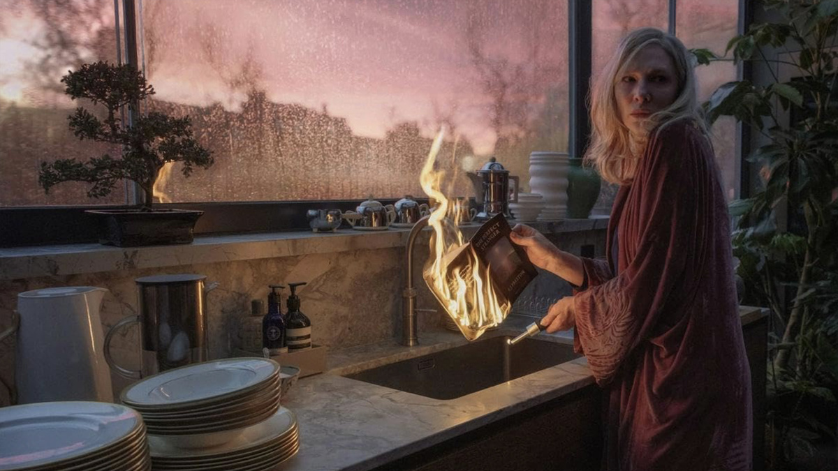 Кадр из сериала "Все совпадения неслучайны"
