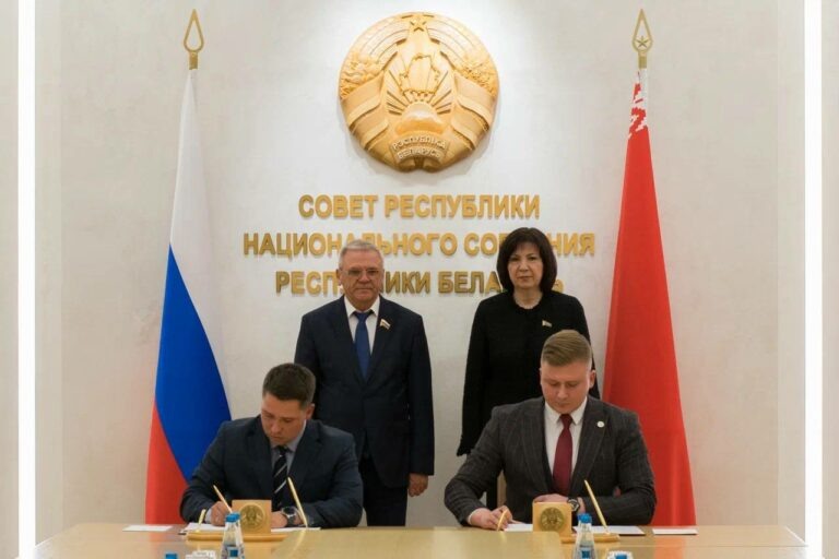    Молодежь ПФО и Белоруссии подписали соглашение о сотрудничестве Марина Шарт