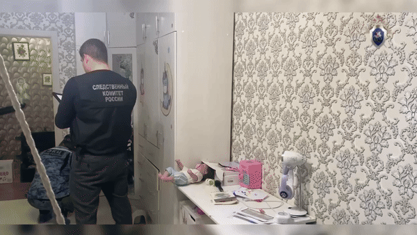 СЕМЬЯ, В КОТОРОЙ ПРОИЗОШЛА ТРАГЕДИЯ, СЧИТАЛАСЬ БЛАГОПОЛУЧНОЙ//ОПЕРАТИВНОЕ ВИДЕО УПРАВЛЕНИЯ СКР ПО САМАРСКОЙ ОБЛАСТИ