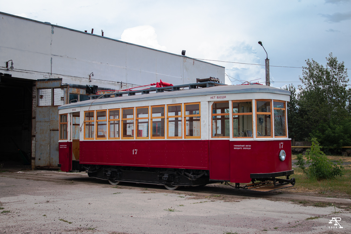 Музейный трамвай Х в Дзержинске, фото https://transphoto.org/photo/1970690, автор Александр Роганов 