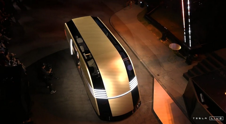   Tesla / Youtube