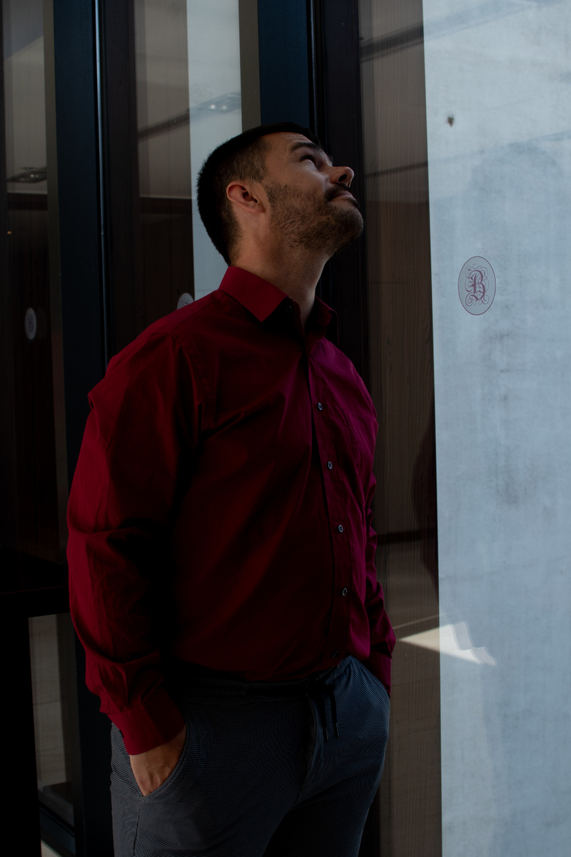 Наша картина мира - это набор убеждений, предположений и ценностей, которые формируют наше восприятие реальности. 