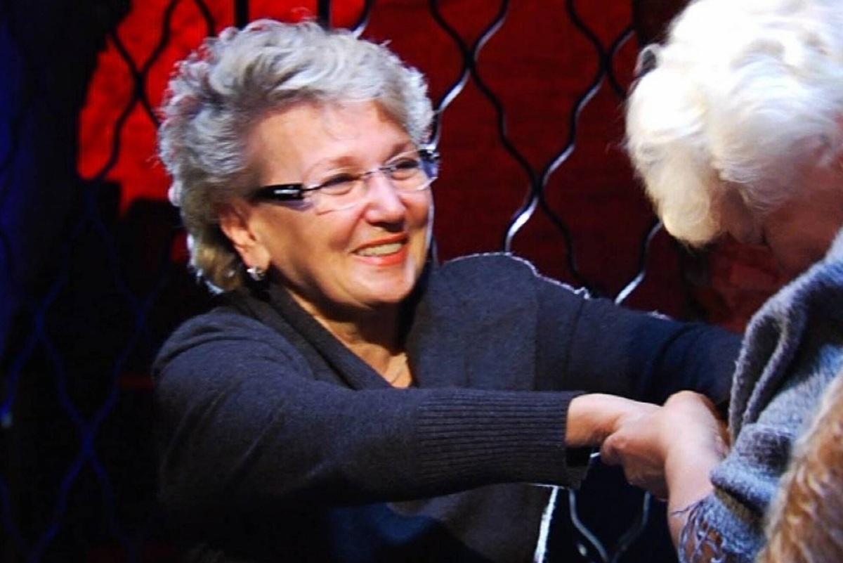     Умерла жившая в Германии и в России звезда шоу «Битва экстрасенсов» Алла Роттер