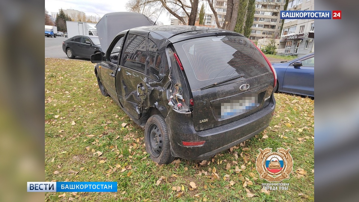    В Уфе столкнулись легковушка и "ГАЗель": пострадали мужчина и двое маленьких детей