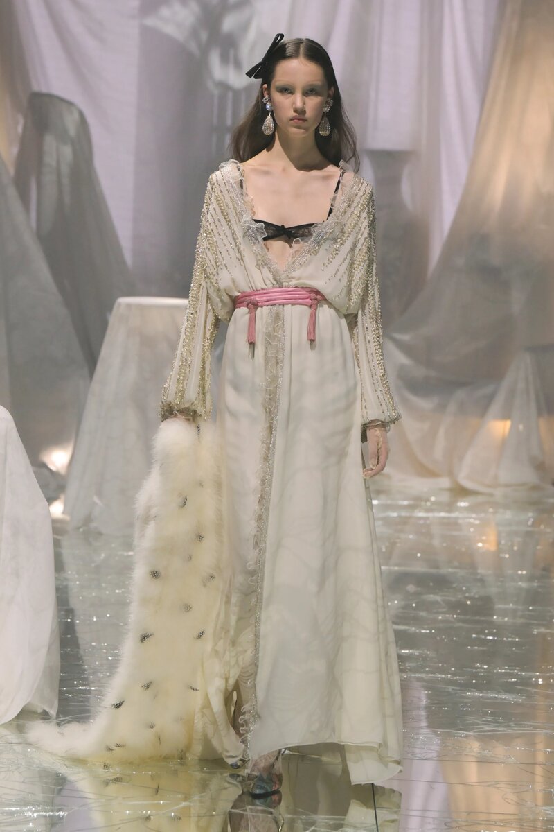 Valentino Spring 2025