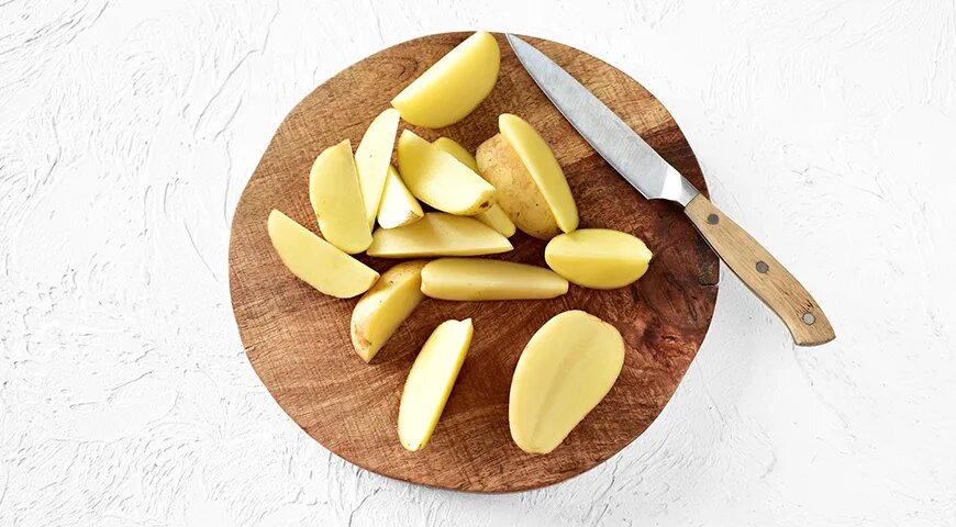   Картошка по-деревенски в духовке (gastronom.ru)