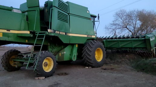 Комбайн John Deere 9500 | Краснохолм - погрузка семечкой