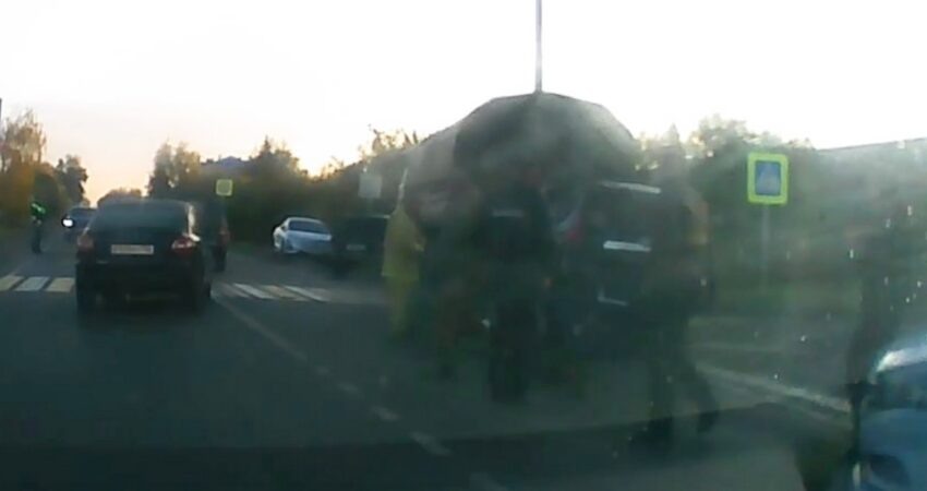    Скиншот видео.