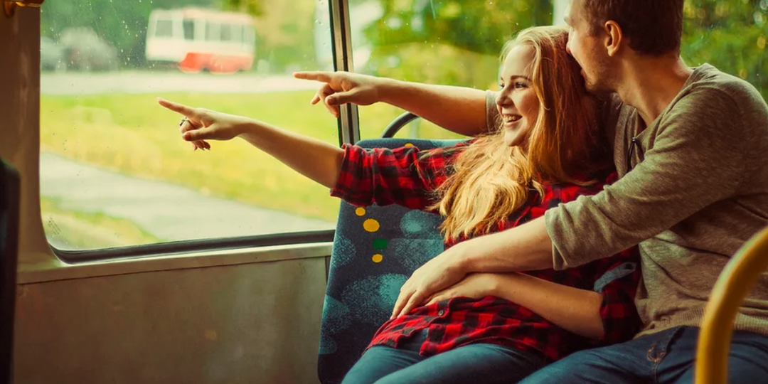 – Дети наши вместе. Любовь у них, Галя. Ума не приложу, что делать,- испуганно говорил Вася