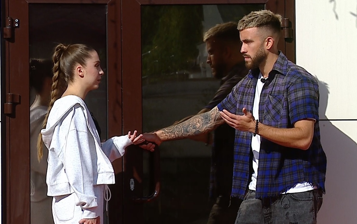 Катя Квашникова и Игорь Григорьев (фото из эфира на «Okko»)