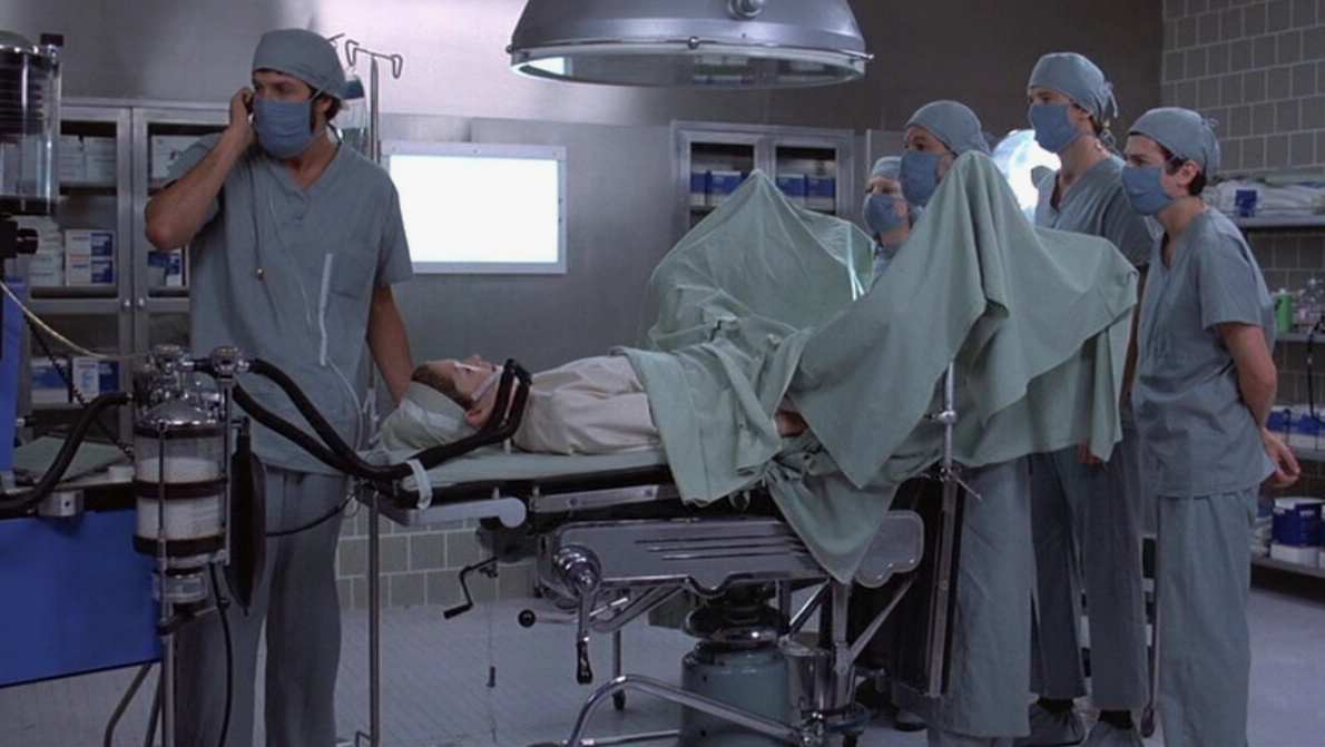 Кадр из фильма "Кома" (1978)