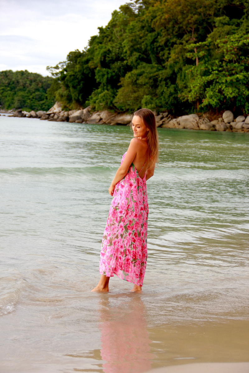 Только и остается пересматривать фото с отпусков