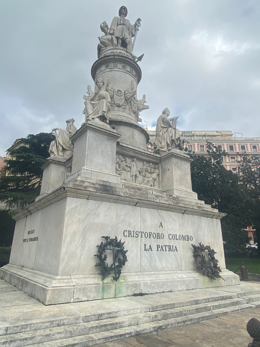 Памятник Христофору Колумбу