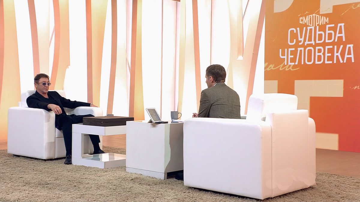 скриншот из выпуска «Судьба человека» с Григорием Лепсом