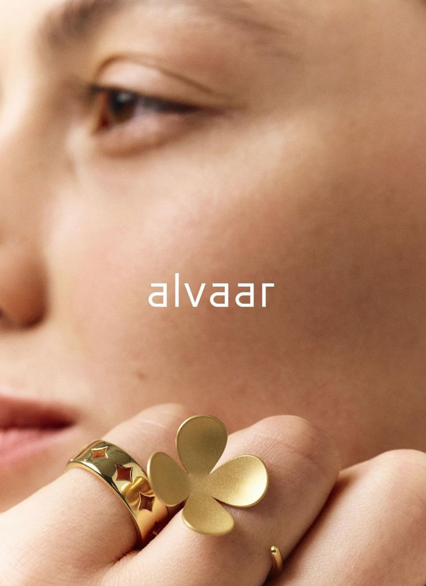Кольцо flower от бренда Alvaar