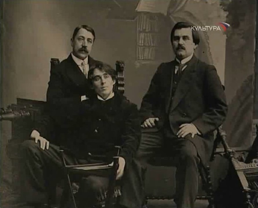 Алексей Крученых, композитор Михаил Матюшин и Казимир Малевич, 1913 г.