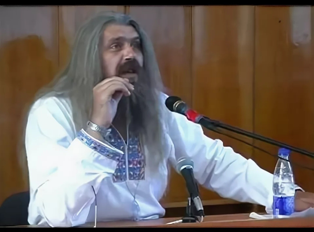 Хиневич А.Ю. Провозгласил себя новым мессией. Создатель церкви нигилистов.