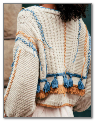 Женский жакет с глубоким вырезом 