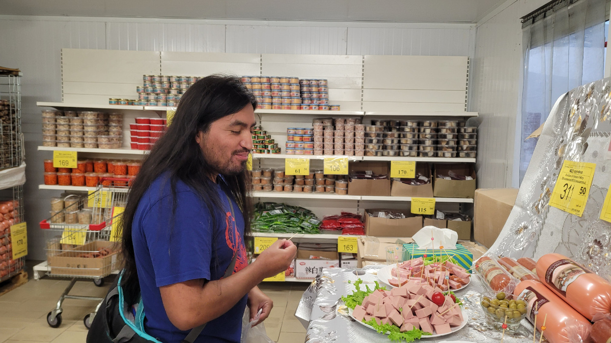 Марко дегустирует