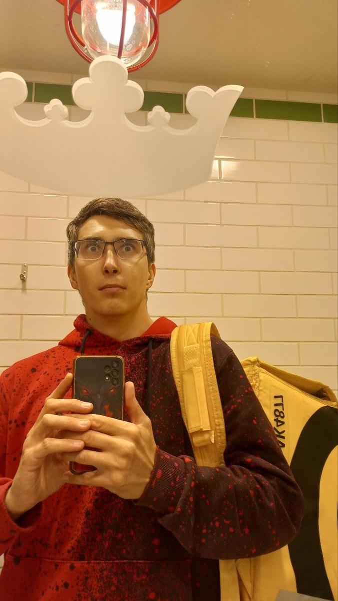 Автор, когда увидел корону. 