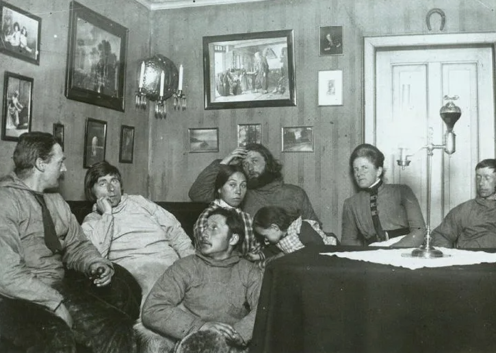 Лоренц Петер Эльфред Фрейхен 