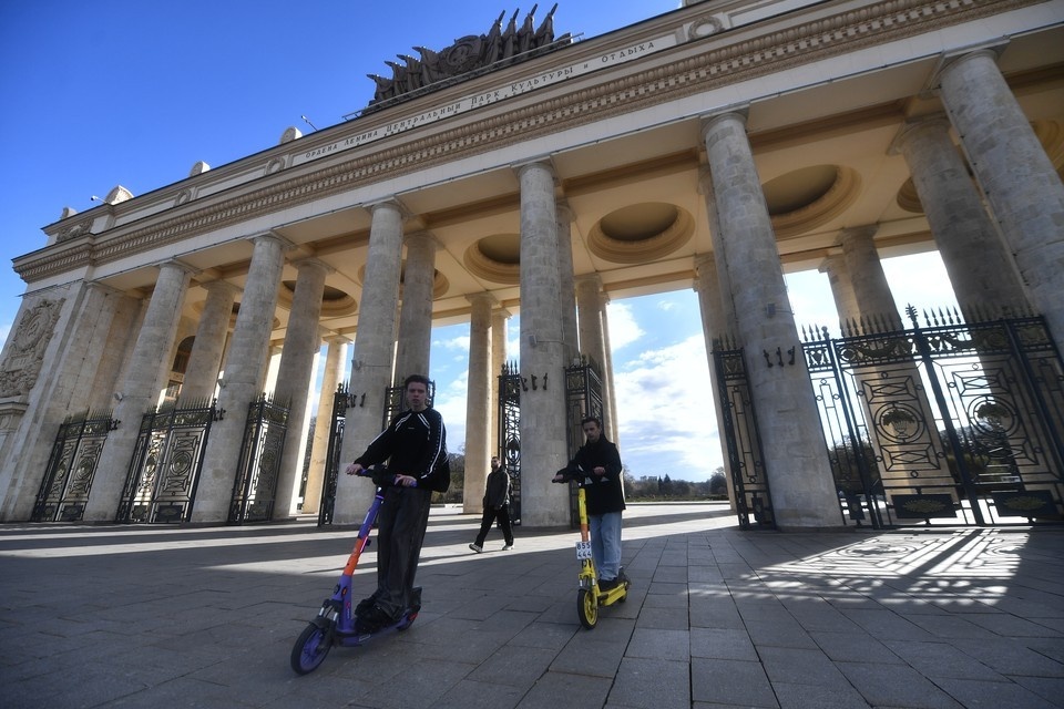    МИД Испании в День страны опубликовал ролик с кадрами из парка Горького в Москве Иван МАКЕЕВ